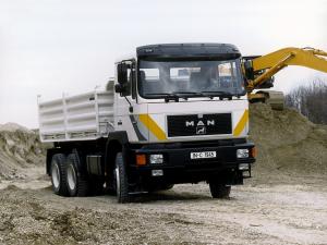 MAN F90 24.372 DFK Meiller-Kipper 1990 года